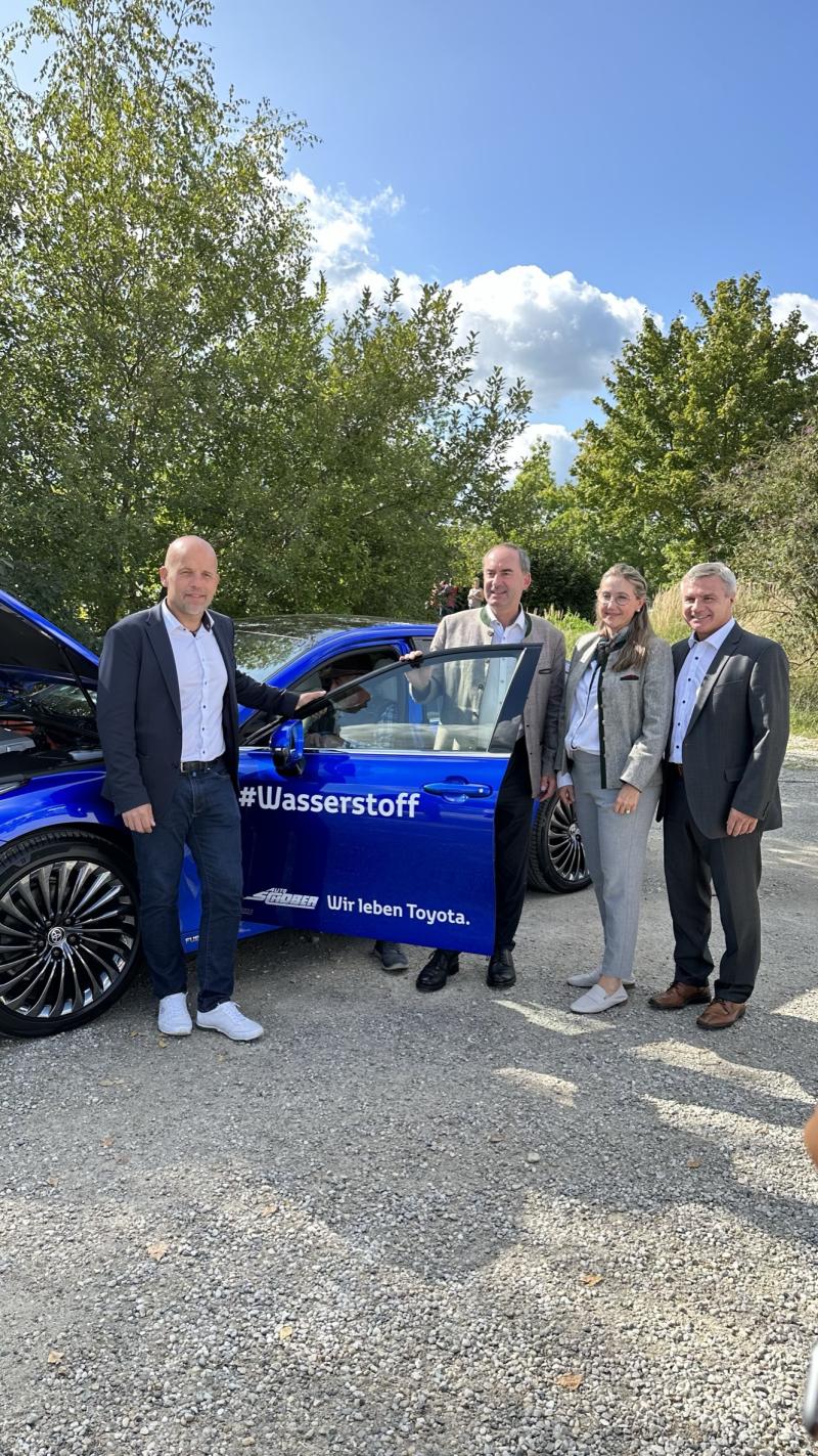 Der Mirai mit Wasserstoff Antrieb